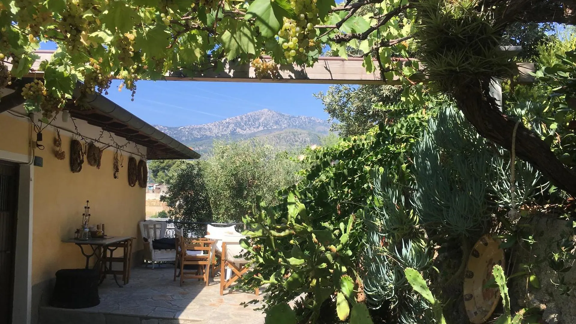 Villa Vento Largo, Casa Irene Ventimiglia Apartment